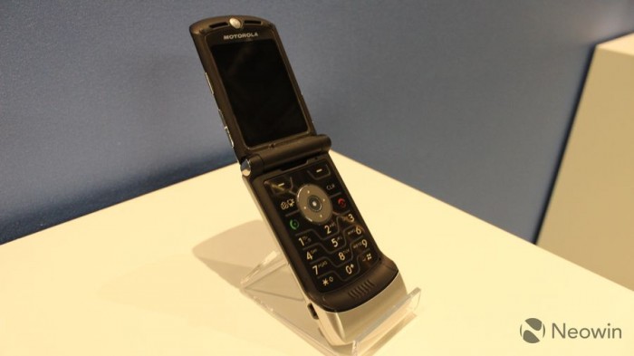[图]首款5G手机Moto Z3现场真机上手