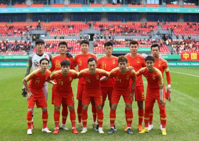 中国杯:中国男足0:1负乌兹别克斯坦 再次排名垫