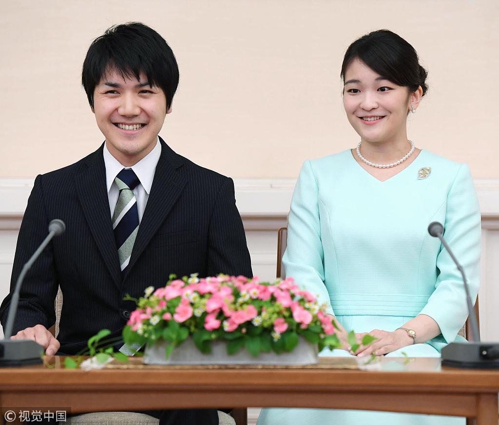 1534246587716947.jpg 日本真子公主与未婚夫婚期成谜 男方正式赴美留学