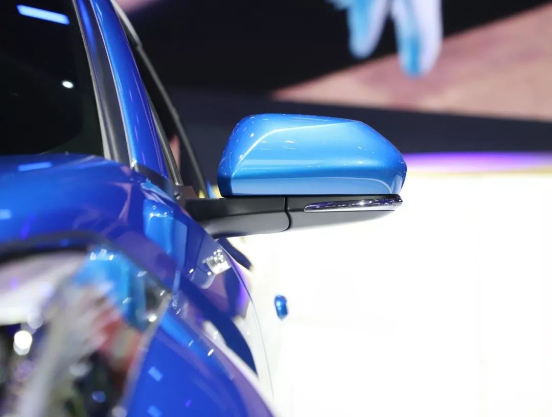 回头率200%!90后买SUV,80%的人都会考虑这款……
