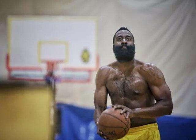 nba没有腹肌的人,nba没有腹肌的人是谁