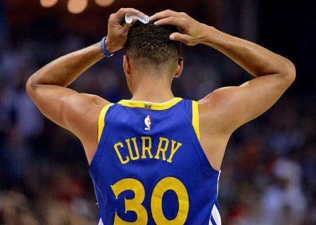 从领先31分,到被快船逆转,勇士问题出在了哪?