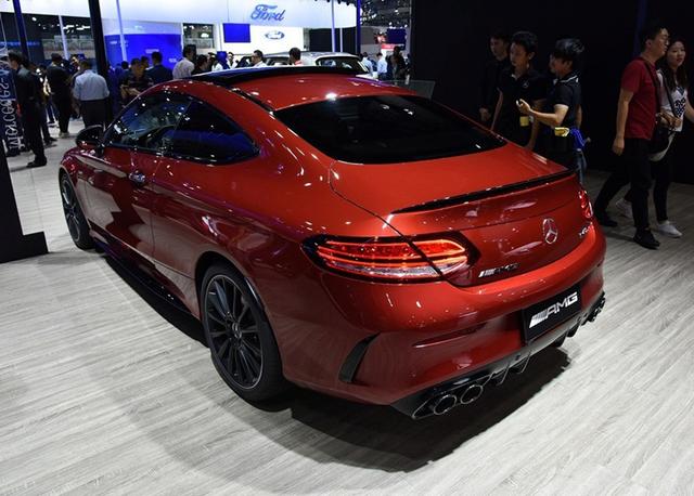 搭载3.0L双涡轮增压V6的德系豪车,配9AT要64万