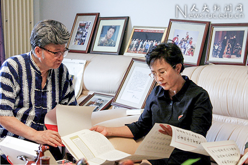 靳诺书记看望华北大学老校友胡松华、贾肇巽|