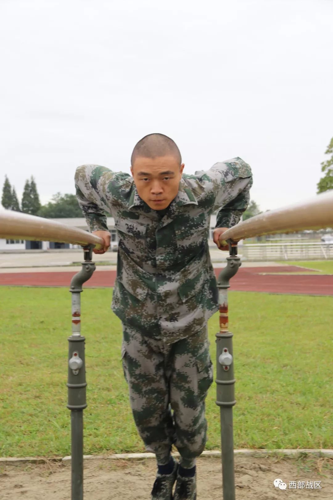 这个新兵不一般