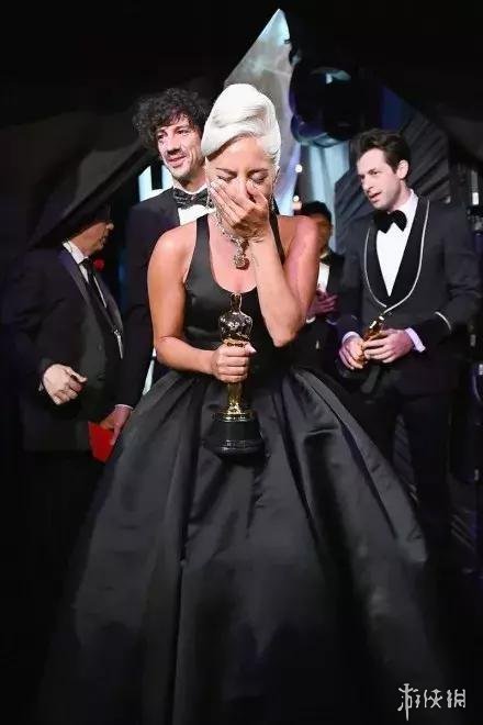 曾经被谩骂诋毁的她创造了历史 LadyGaga传奇的半生