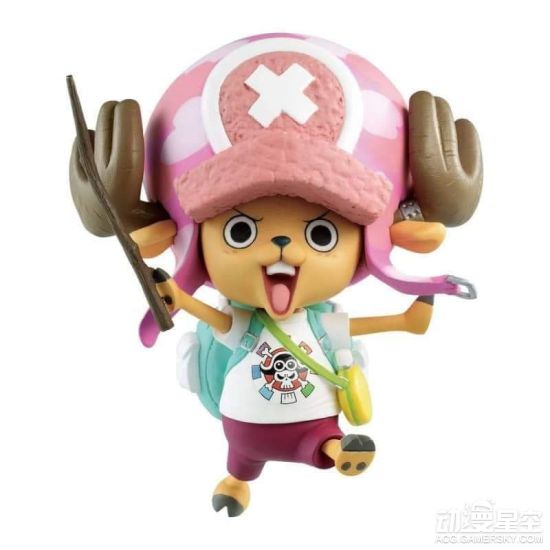 《海贼王》新剧场版手办组：索隆帅气拔刀 娜美俏皮