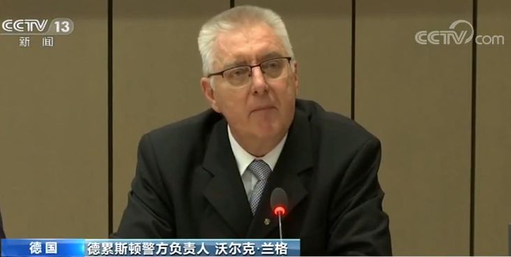名典国际网投靠谱吗 - 36款唯美玫瑰刺绣,以后表白可以试试,附4种针法!初学者收藏