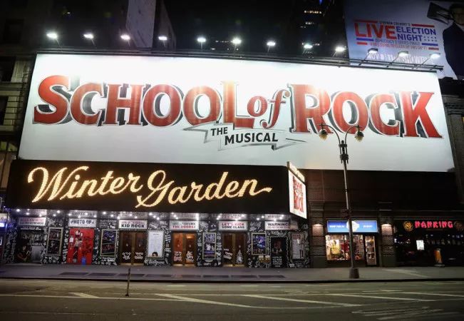 从《猫》、《剧院魅影》到《摇滚学校》，一个跨越16年的“首演之约”