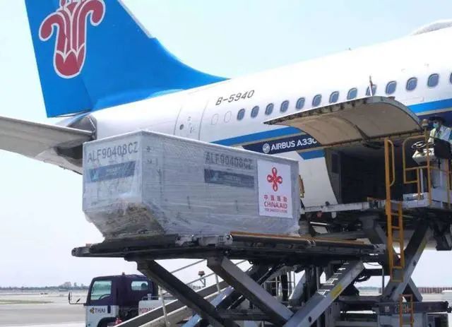 美媒：美对华加关税令中国将大批医疗装备卖给