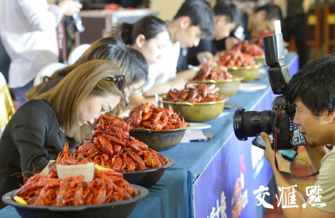 年薪50万!全新职业小龙虾品虾师在宁诞生