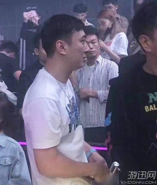 偶遇老总_偶遇图片带字