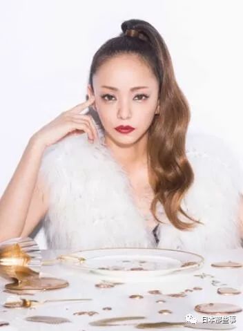 连续两年超天海祐希 她是日本女性憧憬的成熟女子
