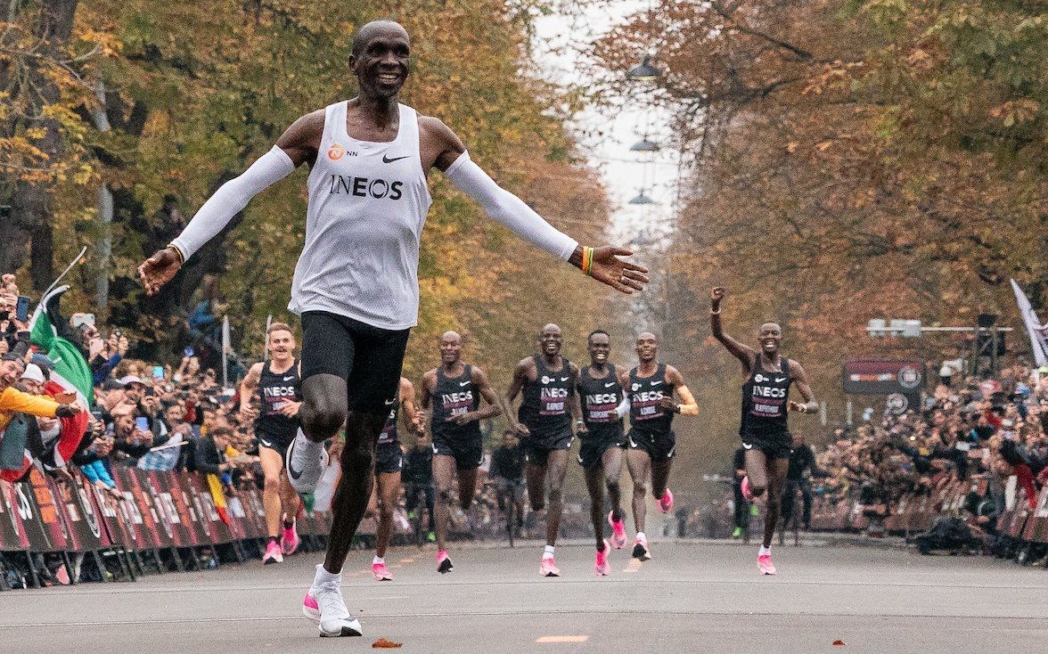 人类马拉松的极限成绩是多少?基普乔格轻松“破2”