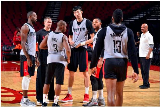 火箭队交易最新进展 4_hN-hezpzwu6391118.jpg