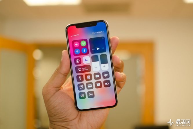 送现金可提现的软件,投资回报率200%!90后小伙“高买低卖”购物卡 诈骗5亿多元