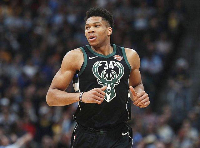 阿德人口_阿德琳妮·帕里奇(3)