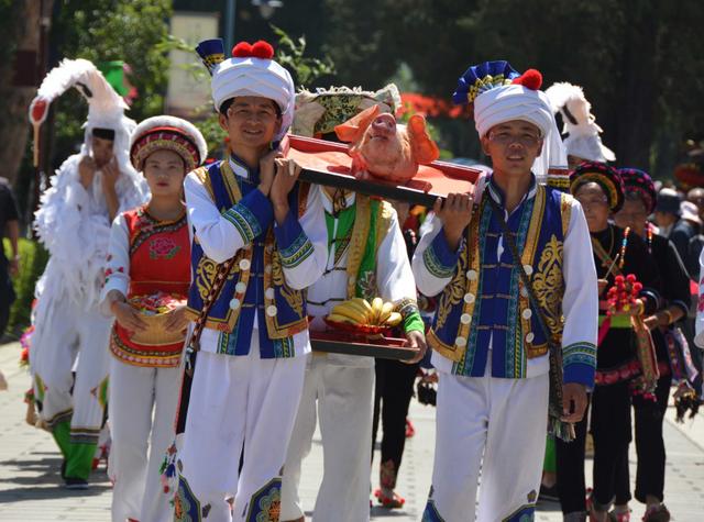 民族村特色节庆活动——白族"绕三灵