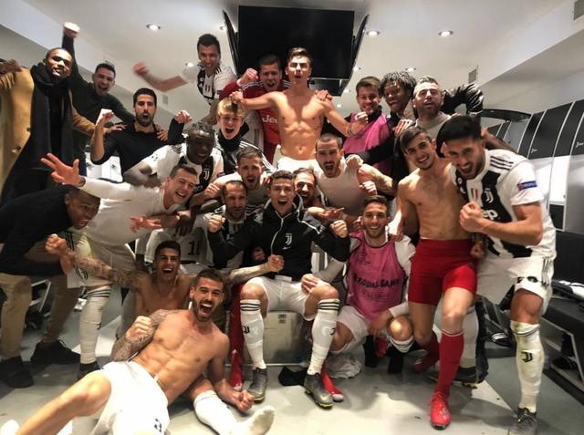 罗2张图片诠释什么叫一哥!斑马军团的凝聚力和