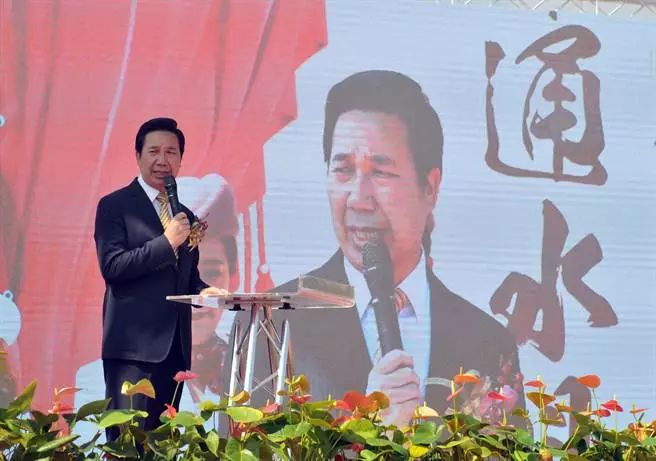▲金门县长陈福海在引水仪式现场发表讲话。(台湾中时电子报)
