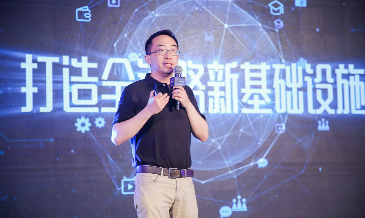 淘票票老总_鸿星尔克老总图片(2)