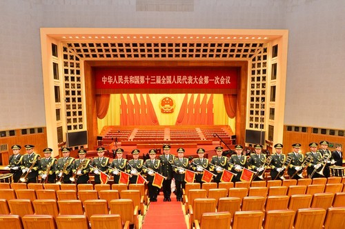 1521789751900091570.jpg 图:宪法宣誓仪式军乐演奏者合影。孙晓萌摄