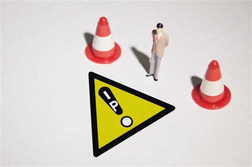 明星企业相继终止IPO “三类股东”仍是最大拦路虎