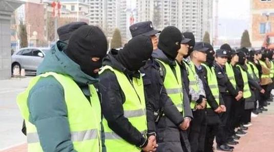 【8点见】西安奔驰女车主回应 被追债 :将追责