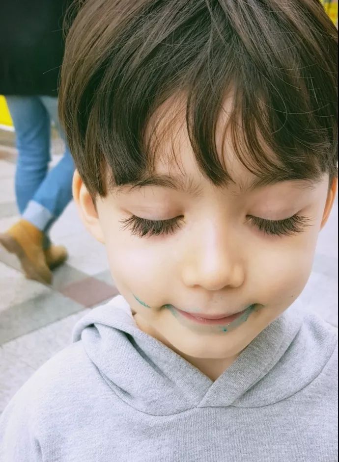 饺子来了、jasper回归，看完《爸6》路透照又想偷孩子了