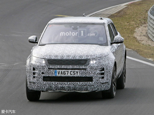 新款路虎揽胜极光谍照曝光 年内将亮相