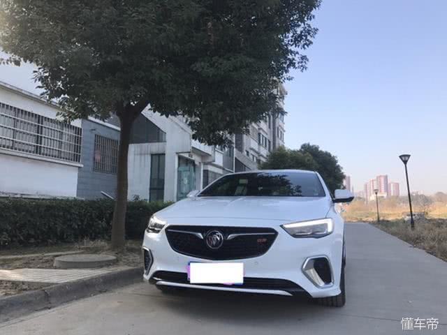 最良心的B级车，怒降4万，比凯美瑞漂亮，只卖15万！