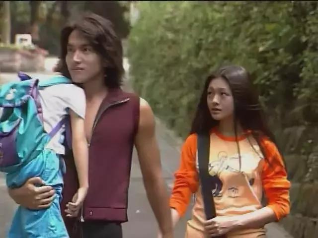 流星花园沈月图片