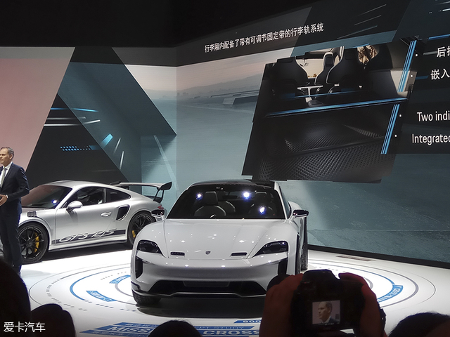 2018北京车展 保时捷Mission E国内首发