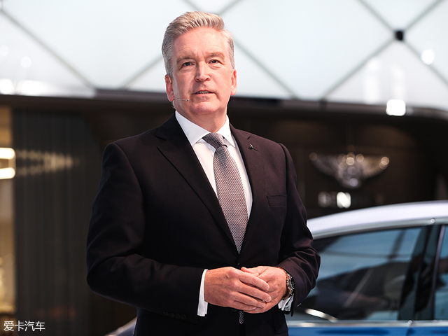 宾利专访：添越插电混动明年初国内发布