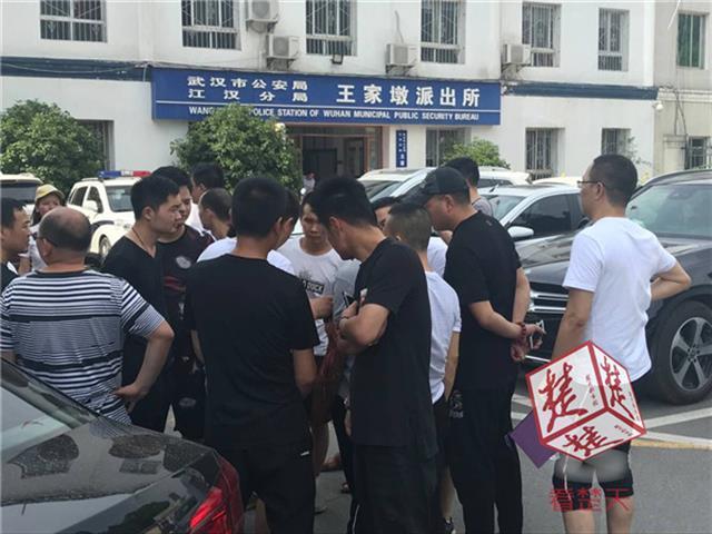 POS机公司没有支付牌照,商户上千万元资金无