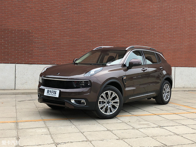 领克01两款新车型上市 售17.18-18.28万