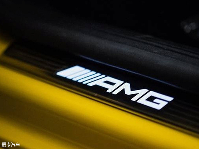 奔驰AMG A35更多预告图发布 造型战斗