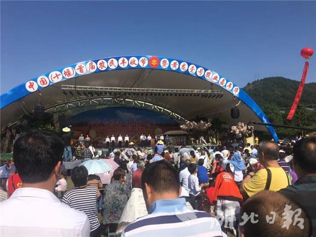 都说城里人会玩,其实咱湖北的农民朋友更会玩