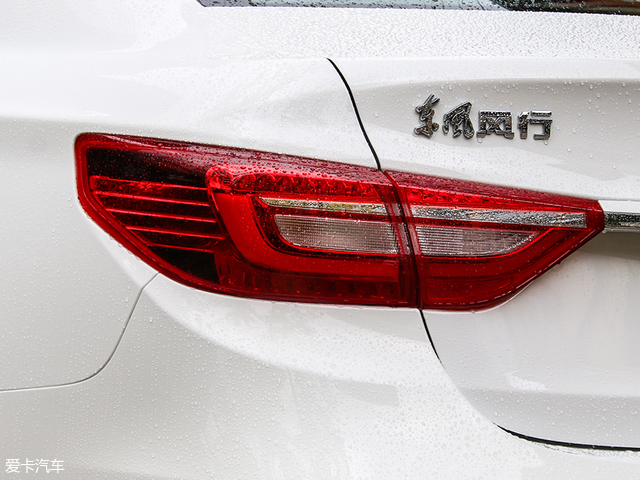 实测续航超400km爱卡试2019款风行S50EV