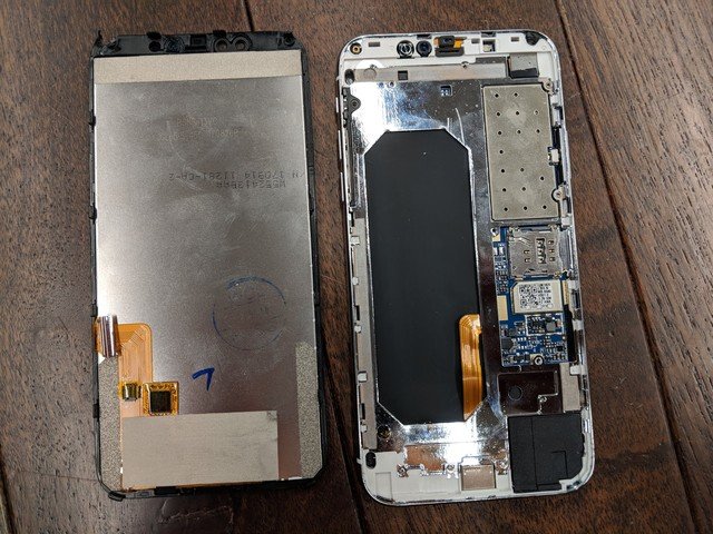 中国留学生用假 iPhone 骗了苹果 600 万,背后是几十亿的售后灰色产业链-黑产爆破吧