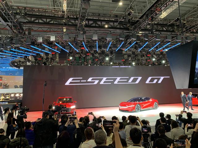 比亚迪E-SSED GT正式亮相 颜值超奔驰CLS 百公里只需2.9S