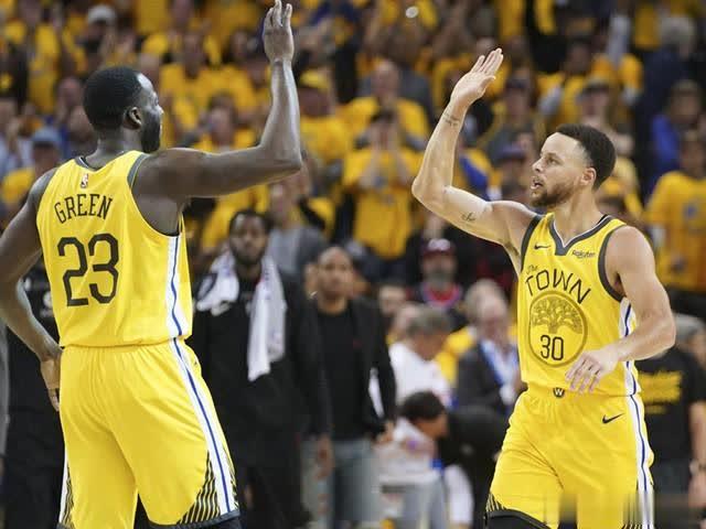 NBA季后赛历史最大分差逆转记录,快船31分逆