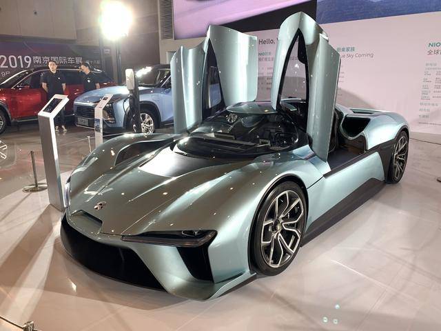 炫酷！国产超级跑车扎堆亮相南京国际车展