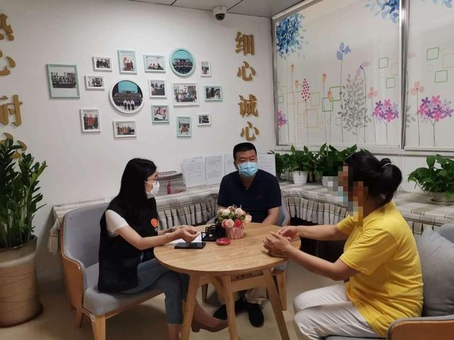 被拍卖了房产,被执行人还送锦旗感谢法院?