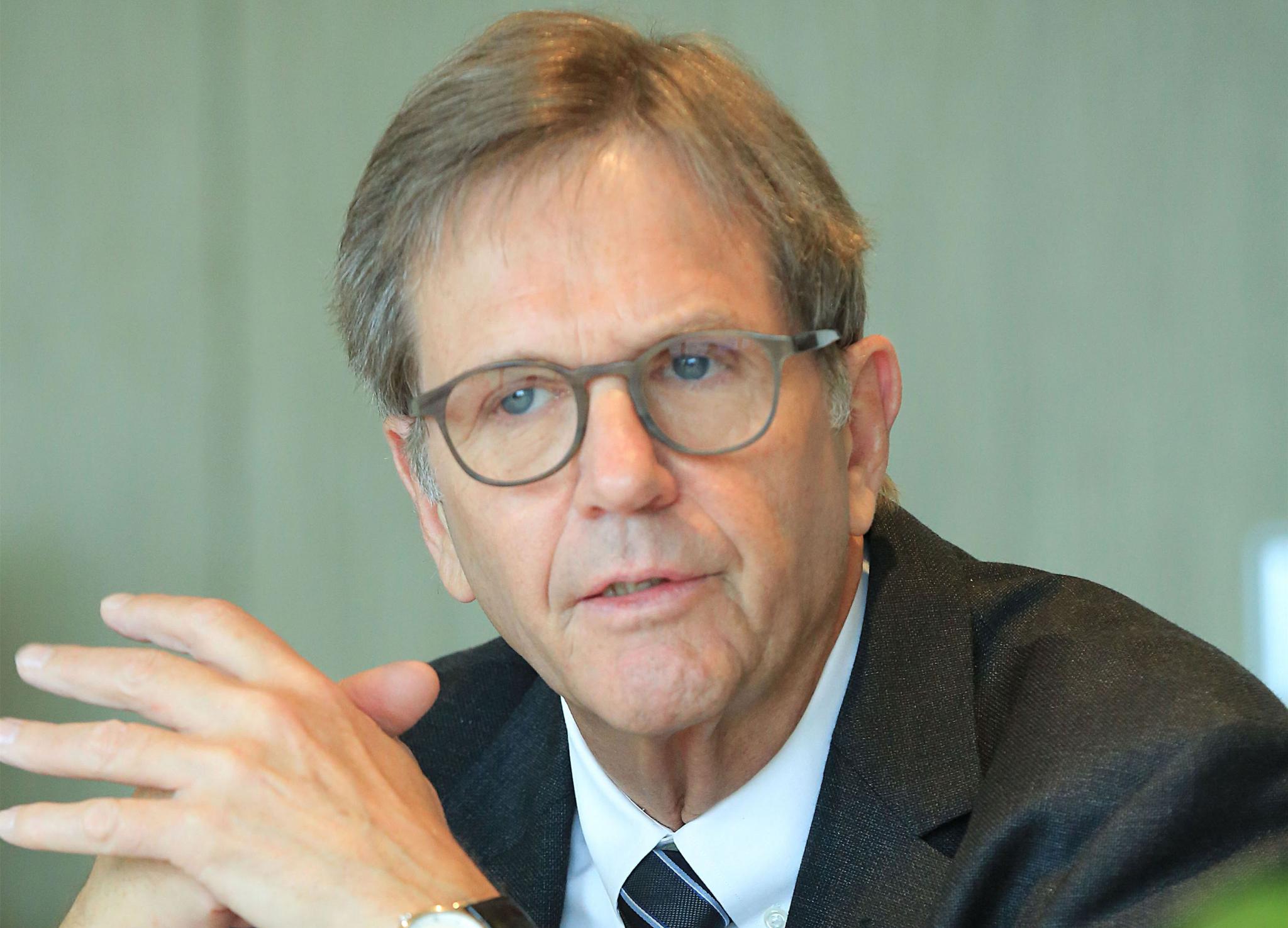 诺斯曼老总_玛丽娅·曼努诺斯(2)