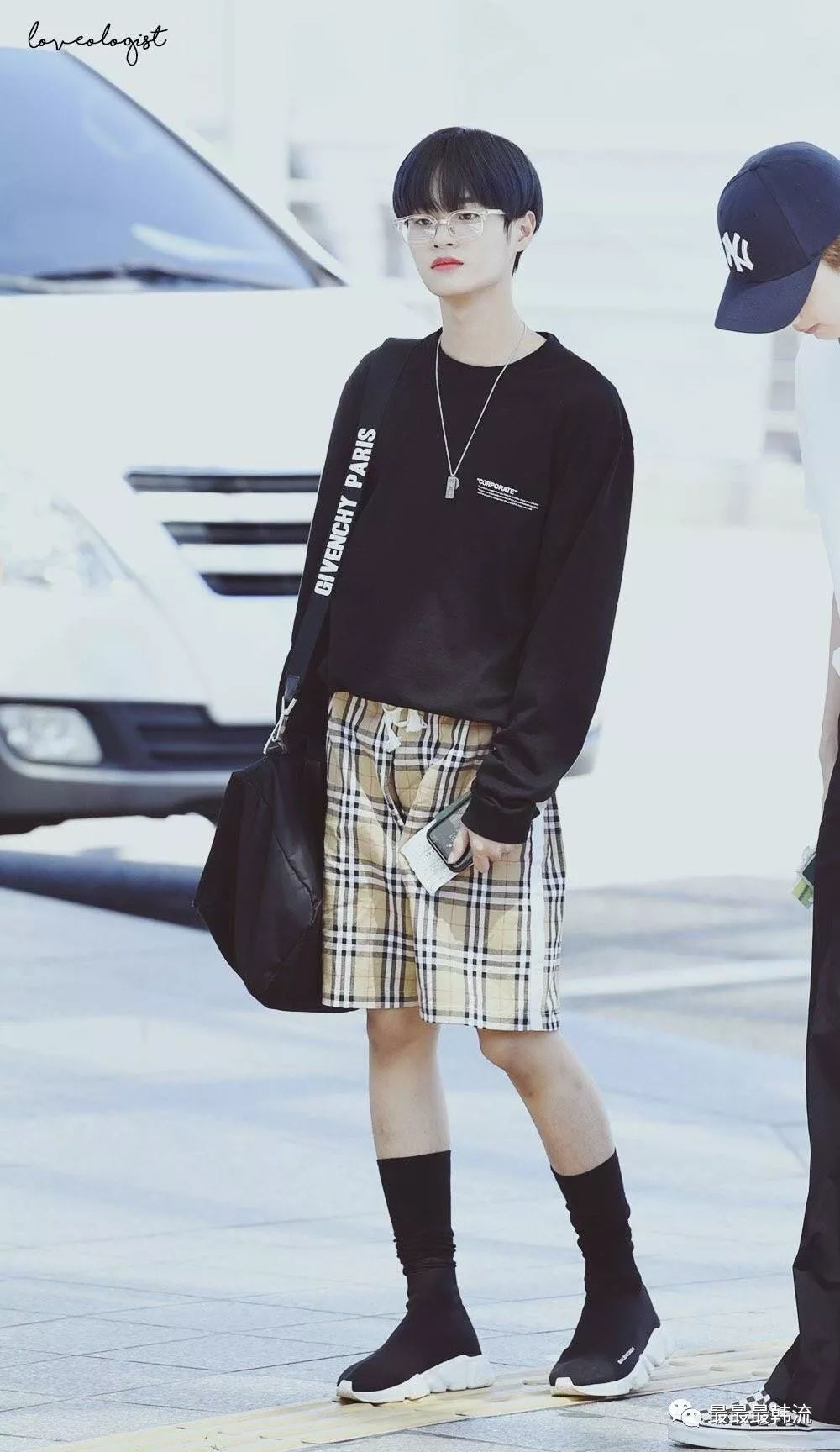 李栋旭白到反光…李大辉果然是个精致的贵妇