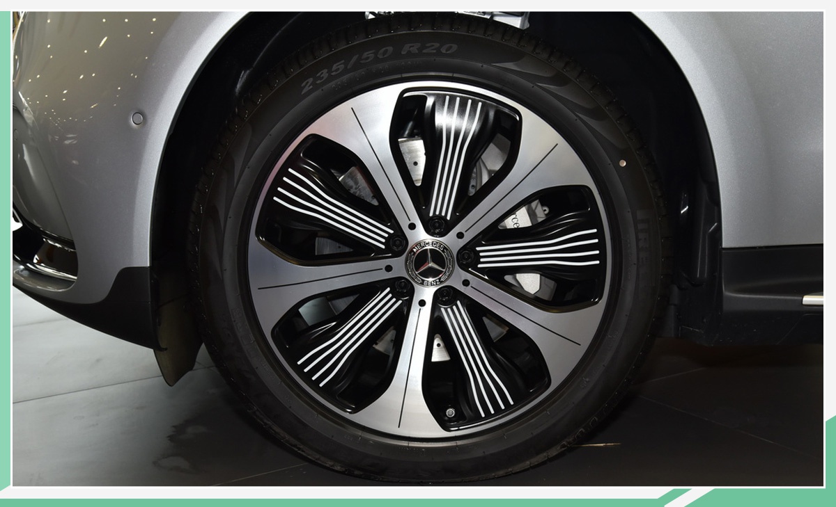 奔驰确认基于GLB打造EQB车型 将于2021年亮相