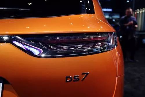 DS旗舰车DS7低价入市  困境中的法系豪华品牌能否突围？