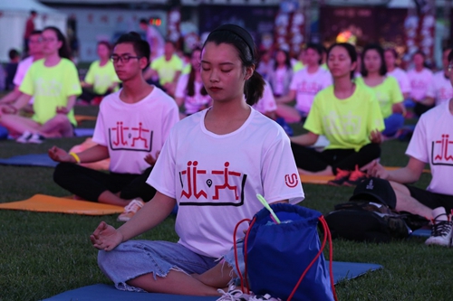 北大夜奔暨北京大学第五届年度校园体育之夜举行