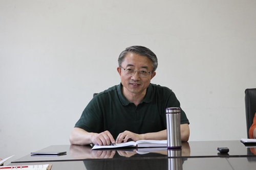 校工会组织召开学习贯彻习近平总书记重要讲话精神座谈会